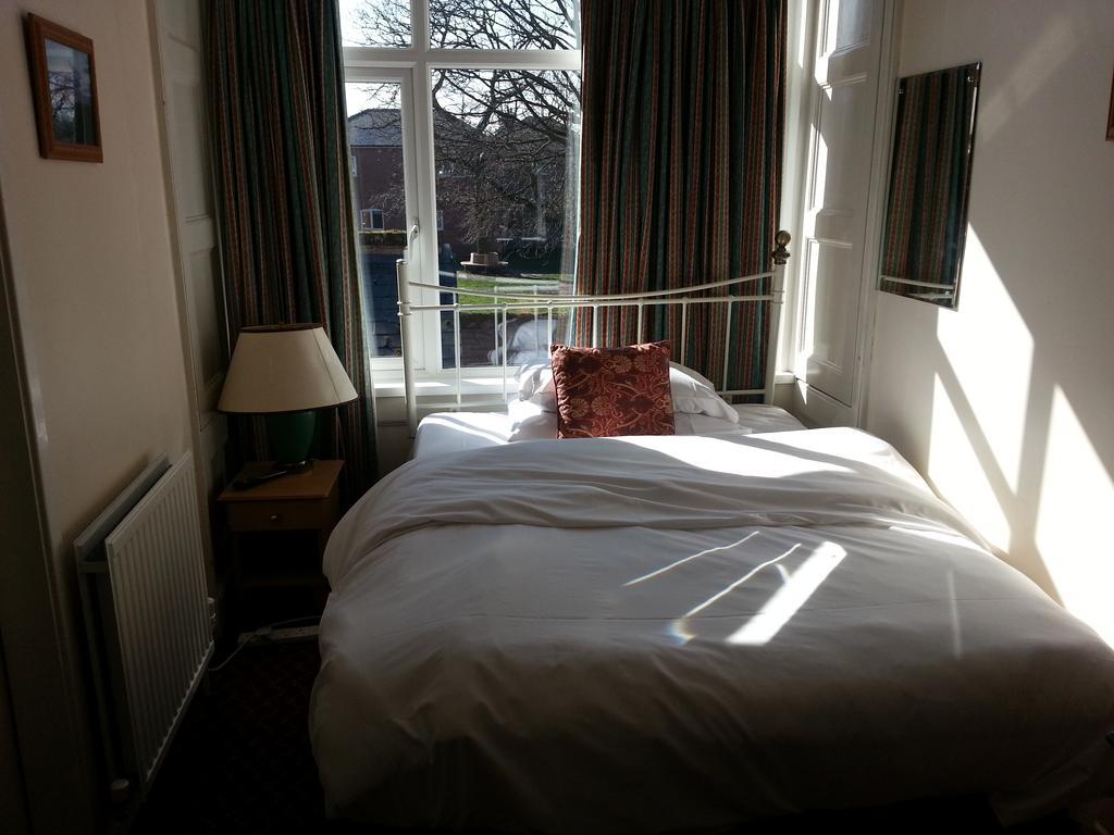 Cadogan Hotel Newmarket  Esterno foto