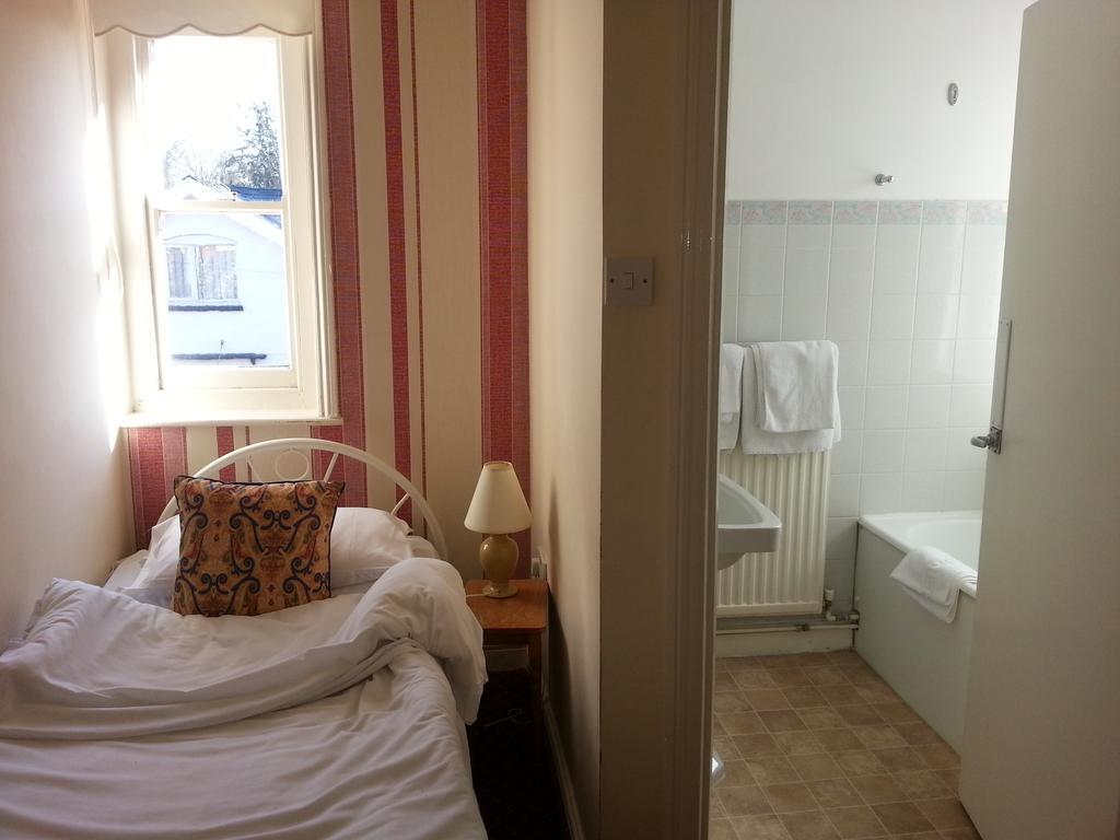Cadogan Hotel Newmarket  Esterno foto