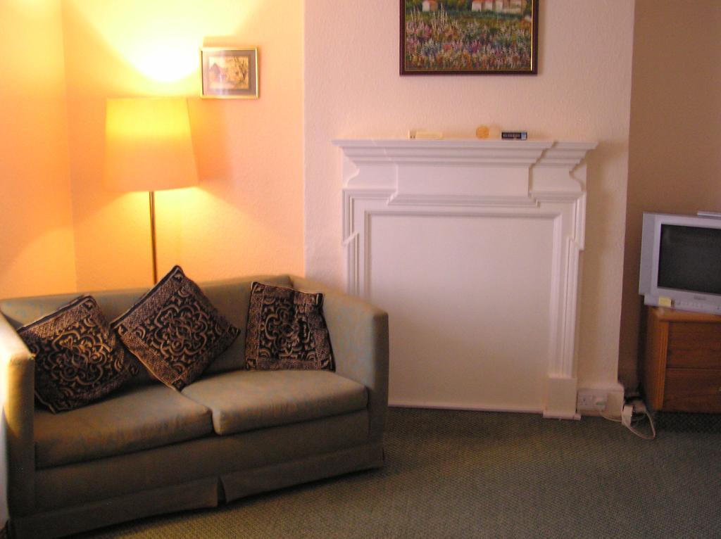 Cadogan Hotel Newmarket  Esterno foto